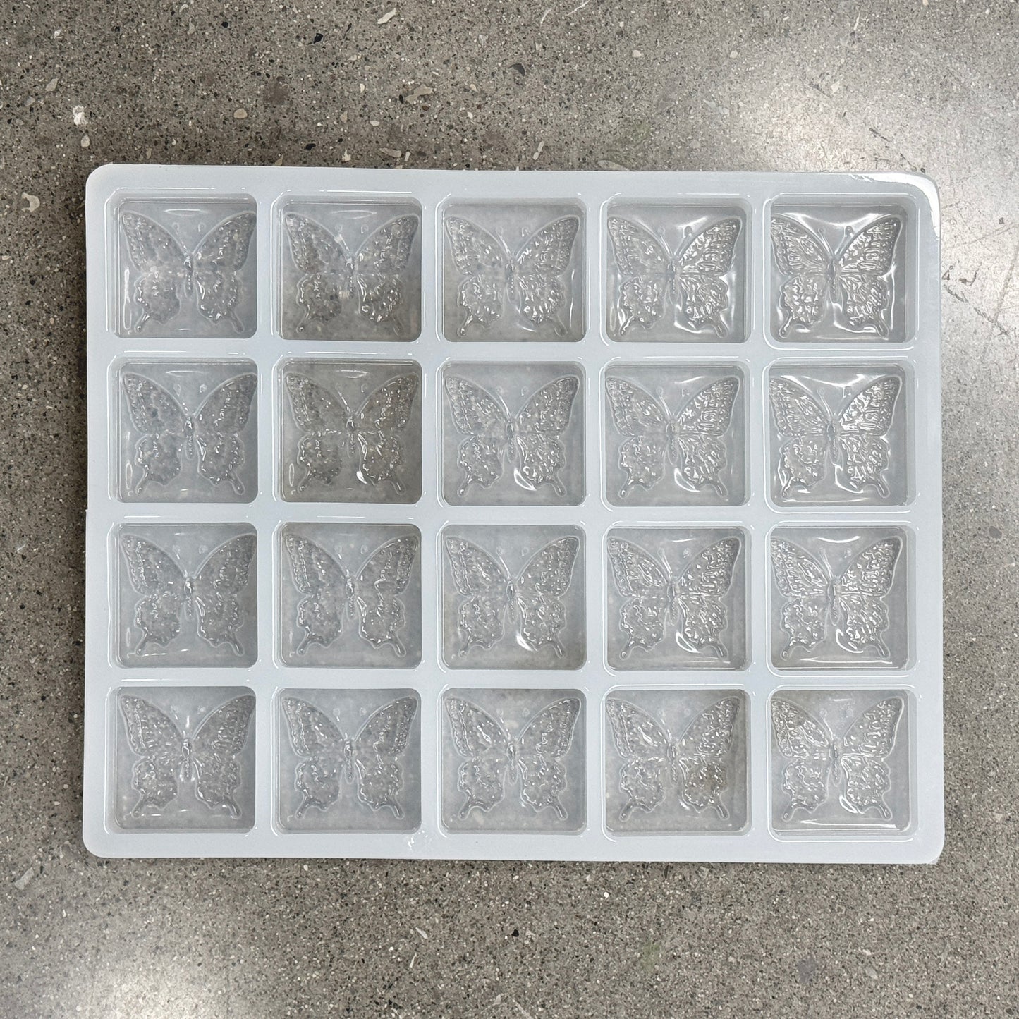 20 Bar Butterfly 1 Silicone Soap Mold