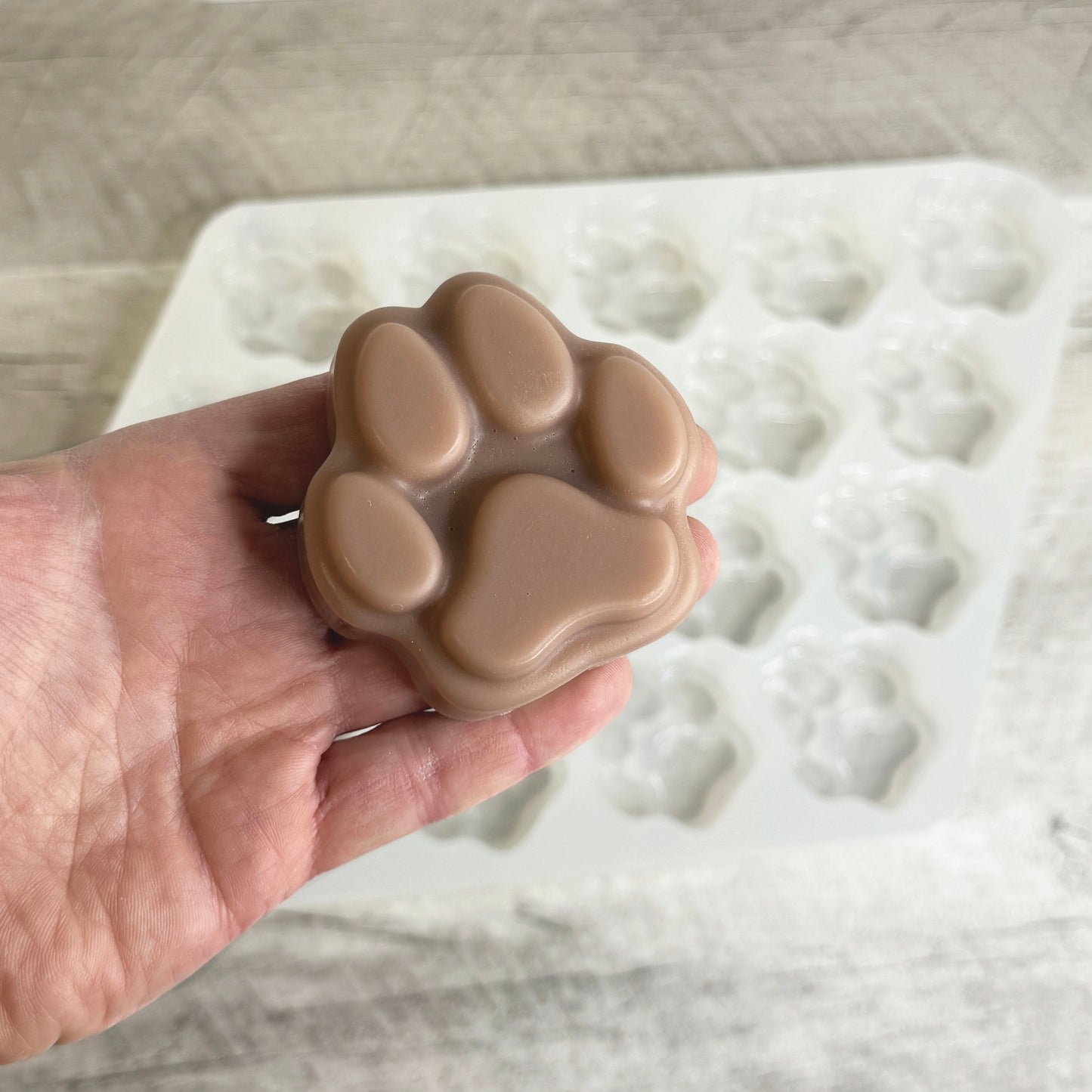 20 Bar Dog Paw Silicone Soap Mold