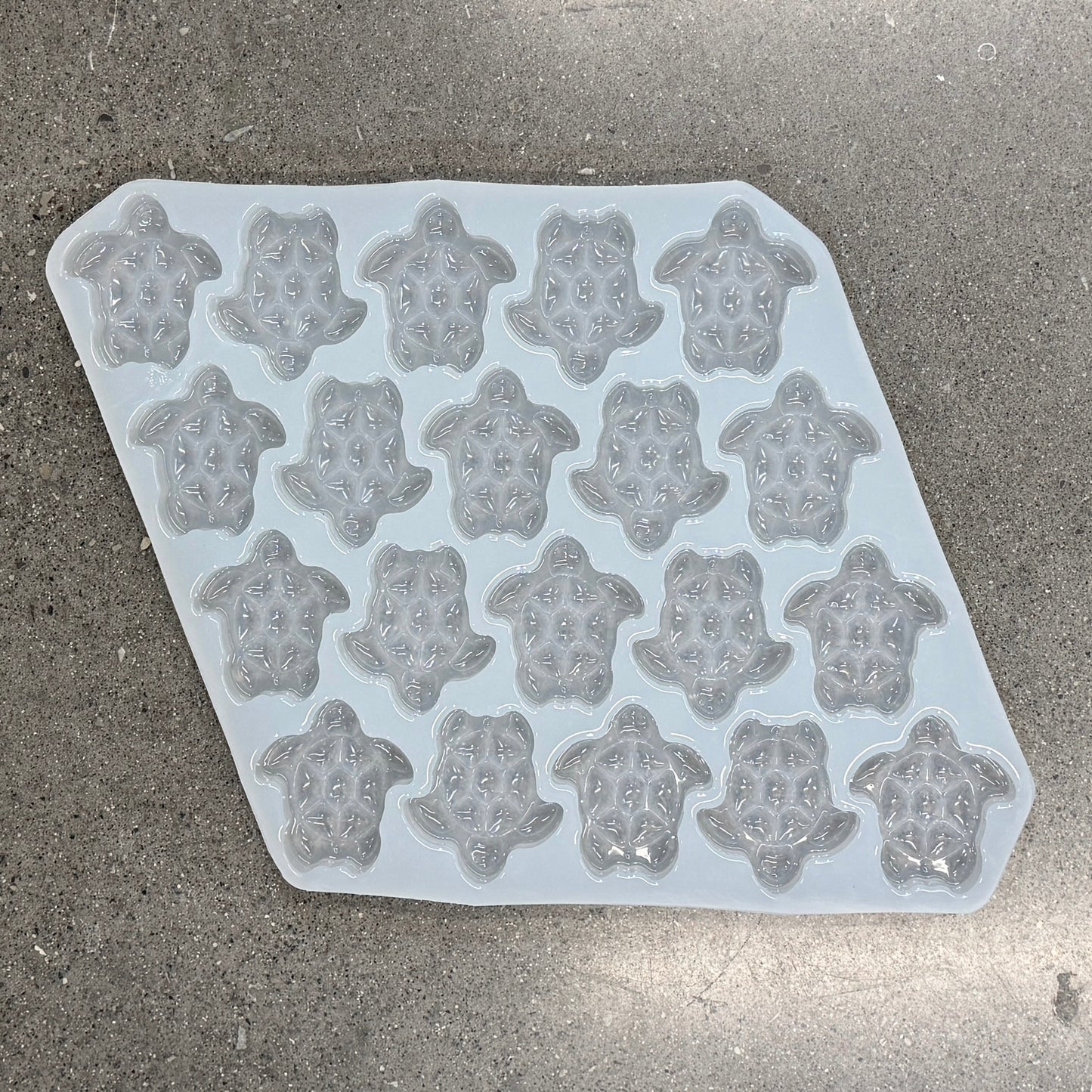 20 Bar Tribal Turtle Silicone Soap Mold